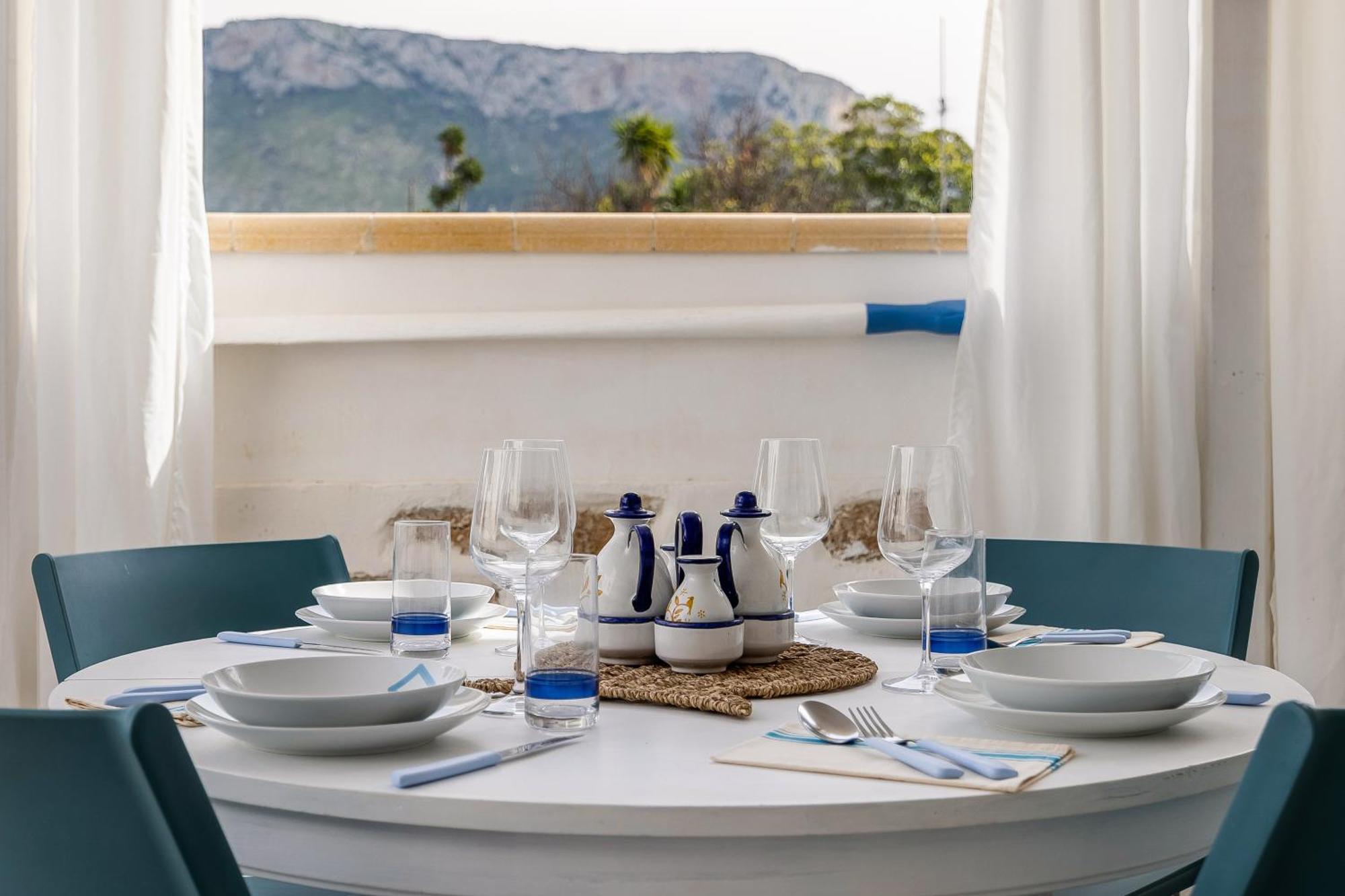 Madre Terra Airport Rooms And Suites Terrasini Bagian luar foto