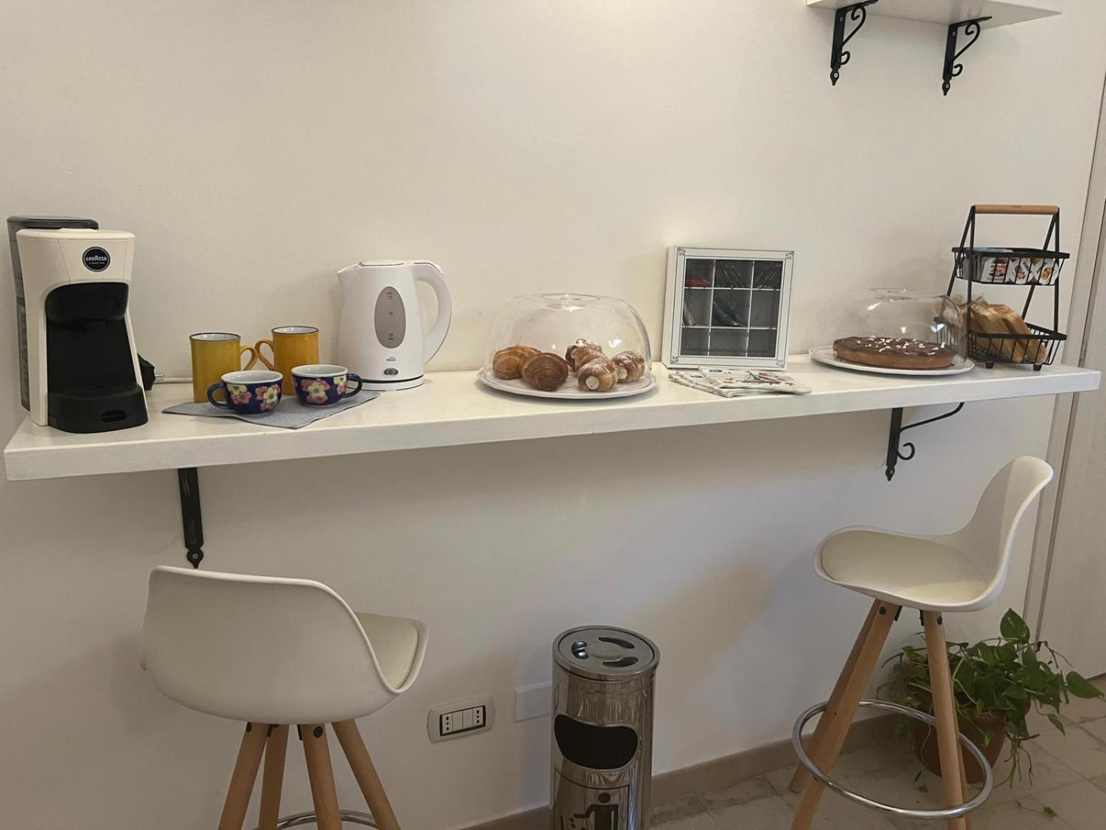 Madre Terra Airport Rooms And Suites Terrasini Bagian luar foto